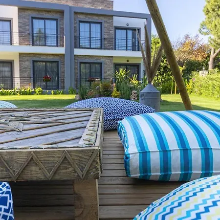 1 Bedroom With Common Garden In The Heart Of Bodrum - La Morada 2 *