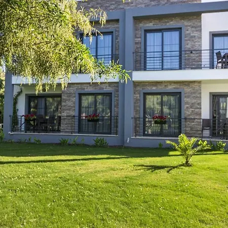 1 Bedroom With Common Garden In The Heart Of Bodrum - La Morada 2 *