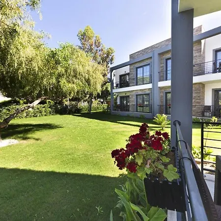 1 Bedroom With Common Garden In The Heart Of Bodrum - La Morada 2 *