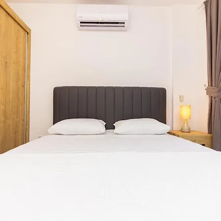 1 Bedroom With Common Garden In The Heart Of Bodrum - La Morada 2 公寓