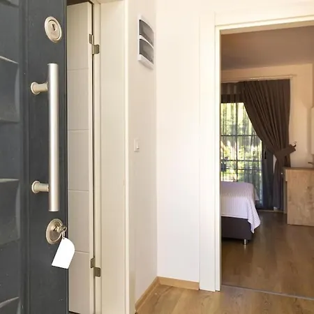 1 Bedroom With Common Garden In The Heart Of Bodrum - La Morada 2 *