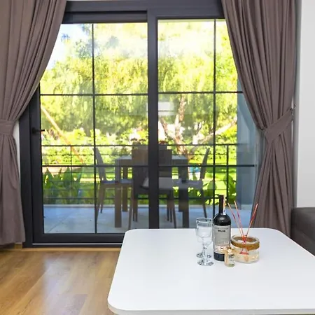 1 Bedroom With Common Garden In The Heart Of Bodrum - La Morada 2